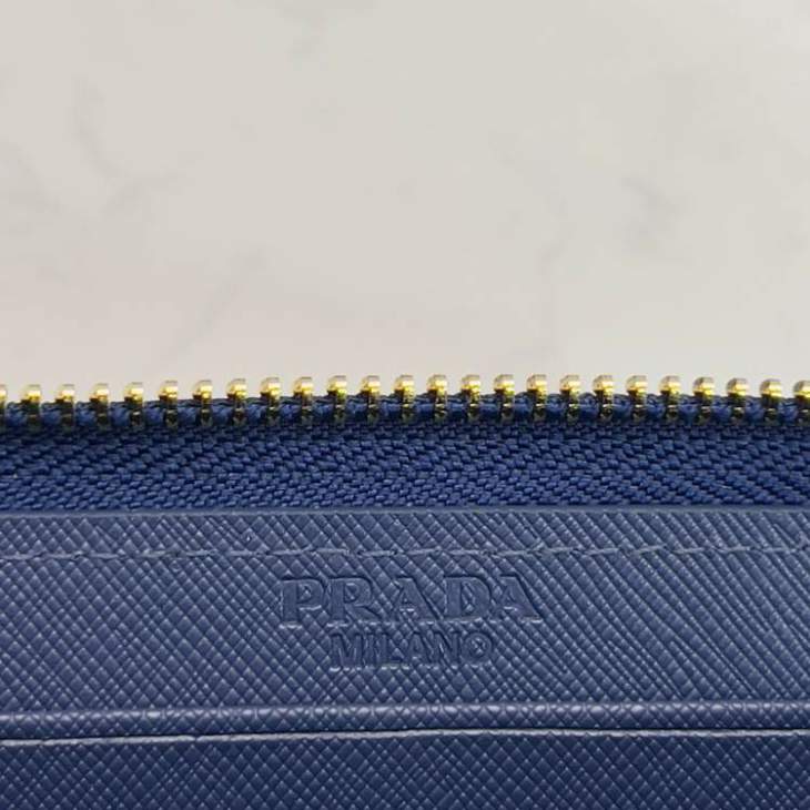 Picture of Prada Wallets _SKUfw167306591fw